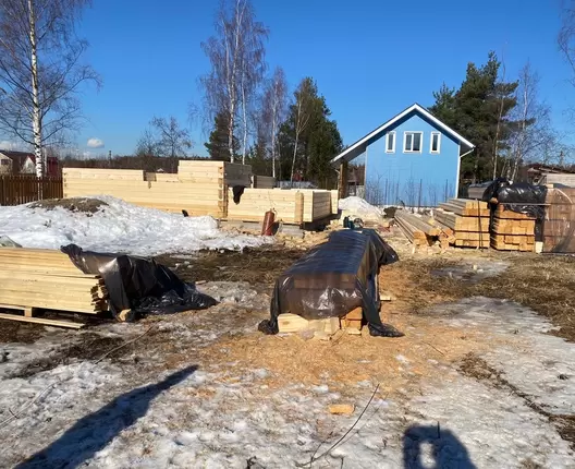 Полутораэтажный брусовой дом 6х8.6 м