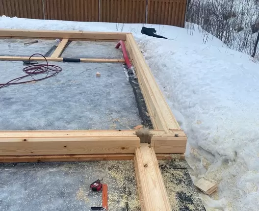 Полутораэтажный брусовой дом 6х8.6 м