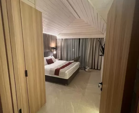 Одноэтажный каркасный дом 15х9 м