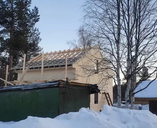 Полутораэтажный каркасный дом 7х6 м