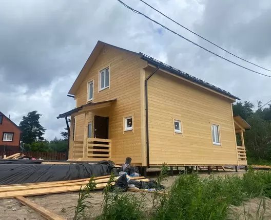 Полутораэтажный каркасный дом 10х6 м