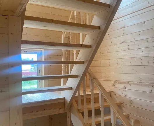 Полутораэтажный каркасный дом 10х6 м